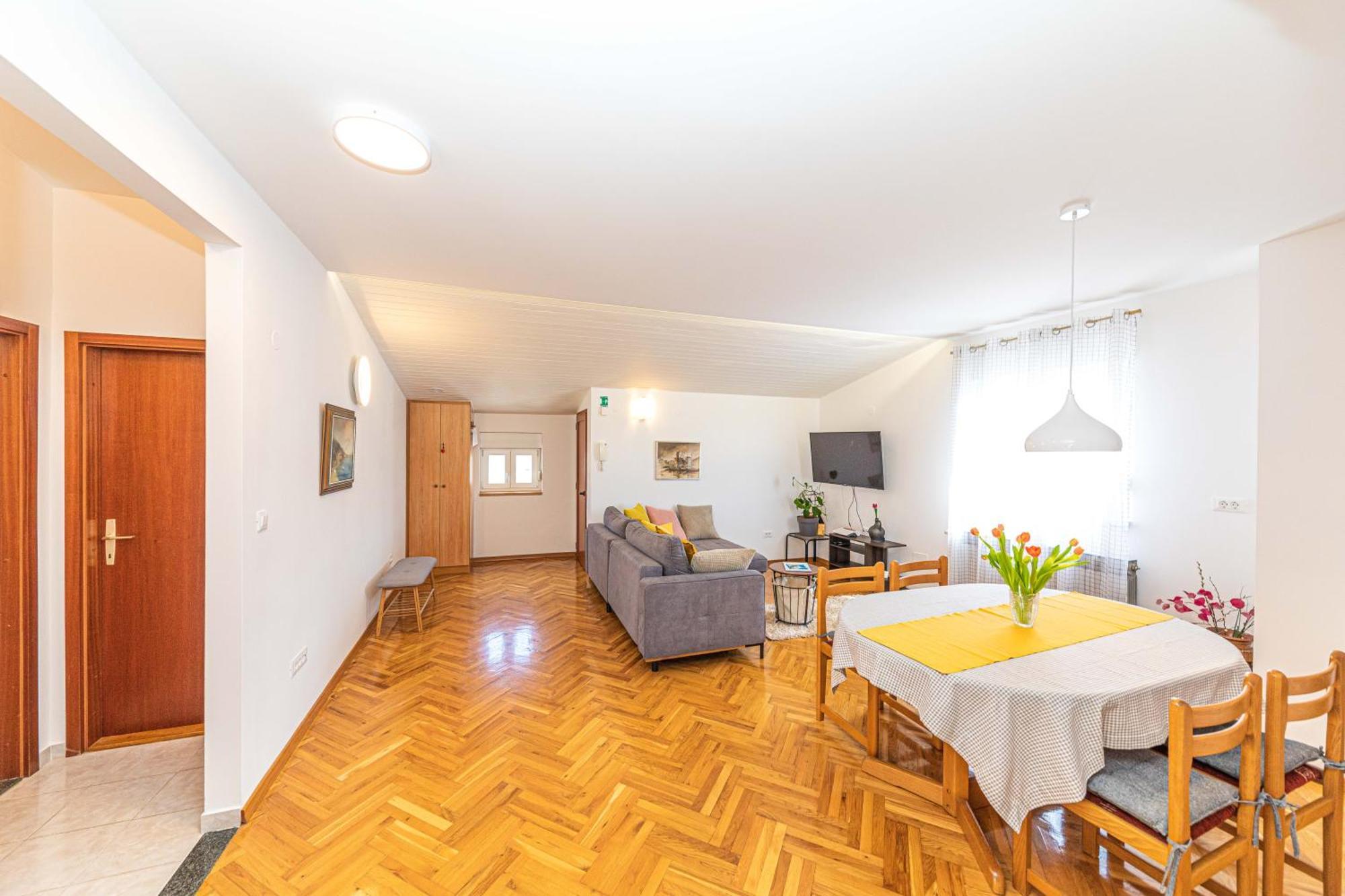 Apartments Iskra Stobrec Ngoại thất bức ảnh